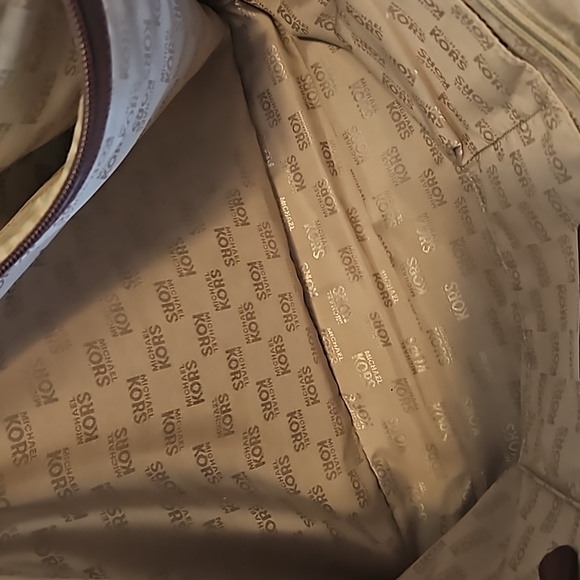 Michael Kors Burgandy Pebbled Leather Work Tote - Picture 12 of 16